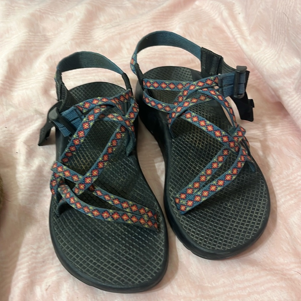 Chaco Women’s Zx1 Classic Athletic Sandal, Burst Blue Size 6